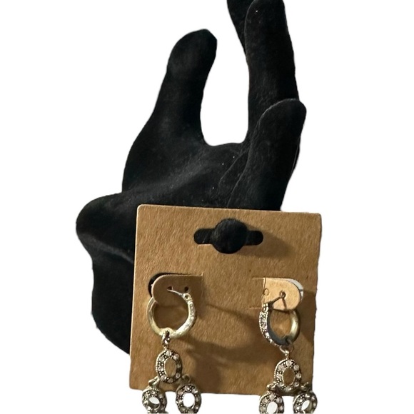 Vintage Signed Monet Chandelier Prong Set Stones Crystal Dangle Pierced Earrings - Picture 4 of 10